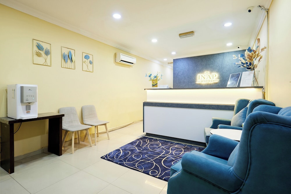 Hotel Inap Sri Gombak 8/50