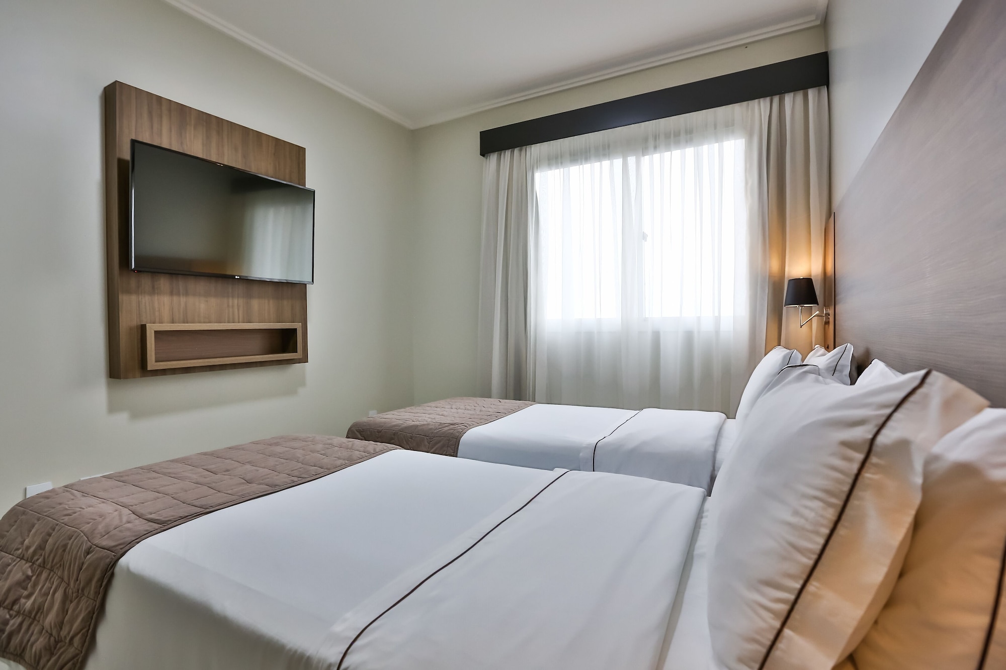 غرفة بسريرين منفصلين، Wyndham Golden Foz 4/8