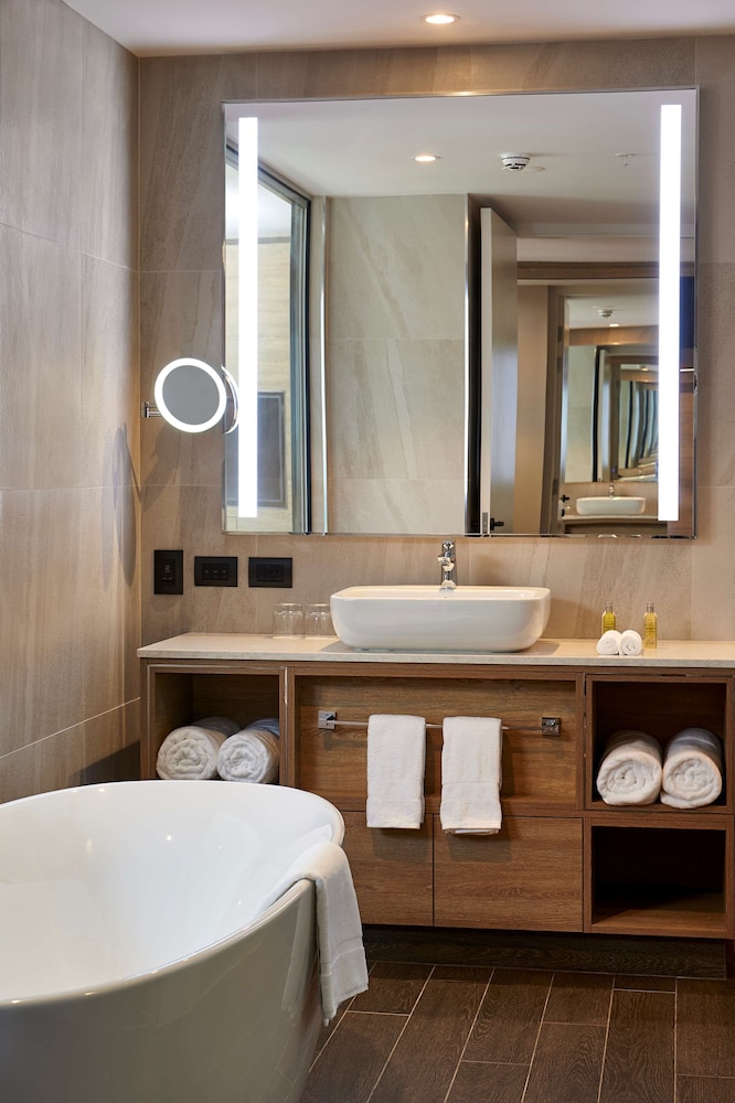 Doubletree By Hilton Perth Northbridge 20/65