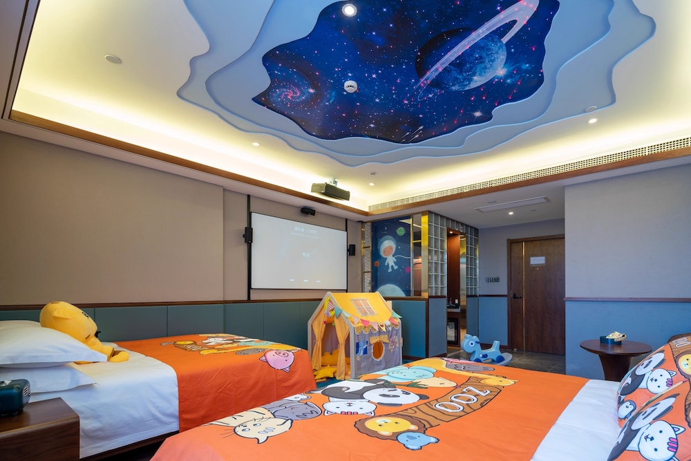 Nostalgia S Hotel (Beijing Xi Dan Jinrong Street) 25/41
