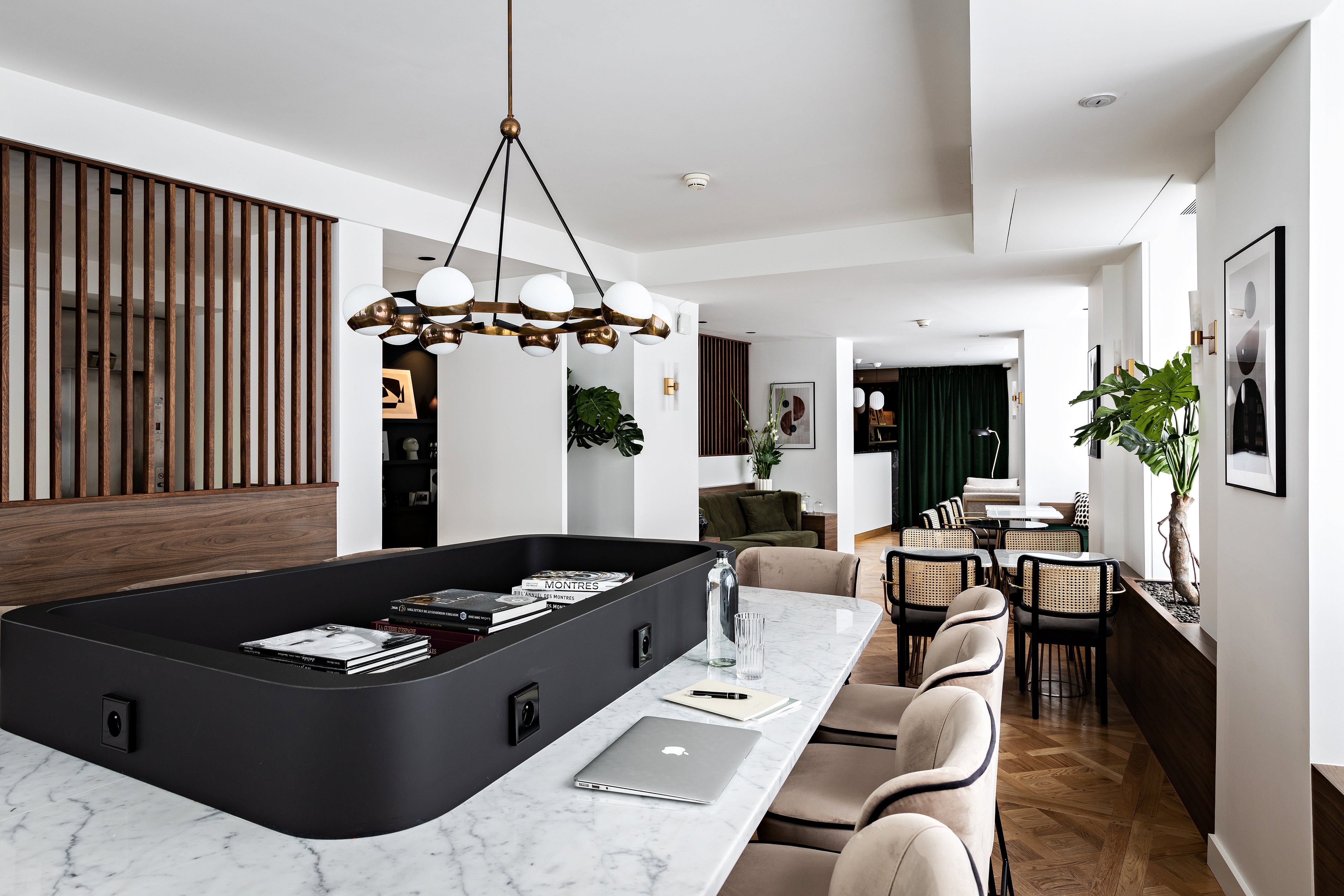 Holiday Inn Paris Elysees 41/67