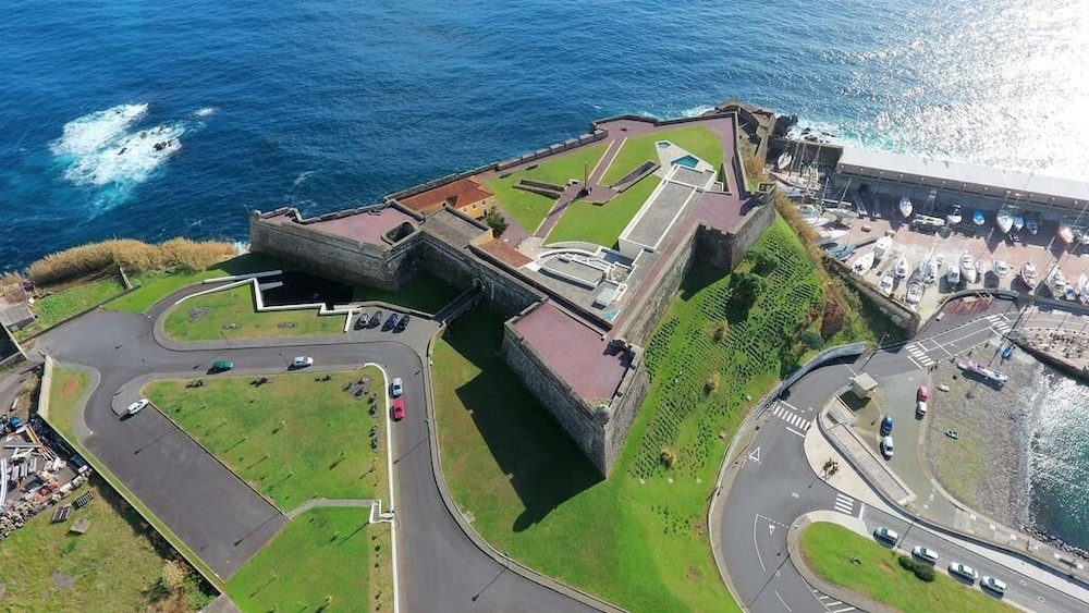 Pousada Forte Angra do Heroismo 41/50