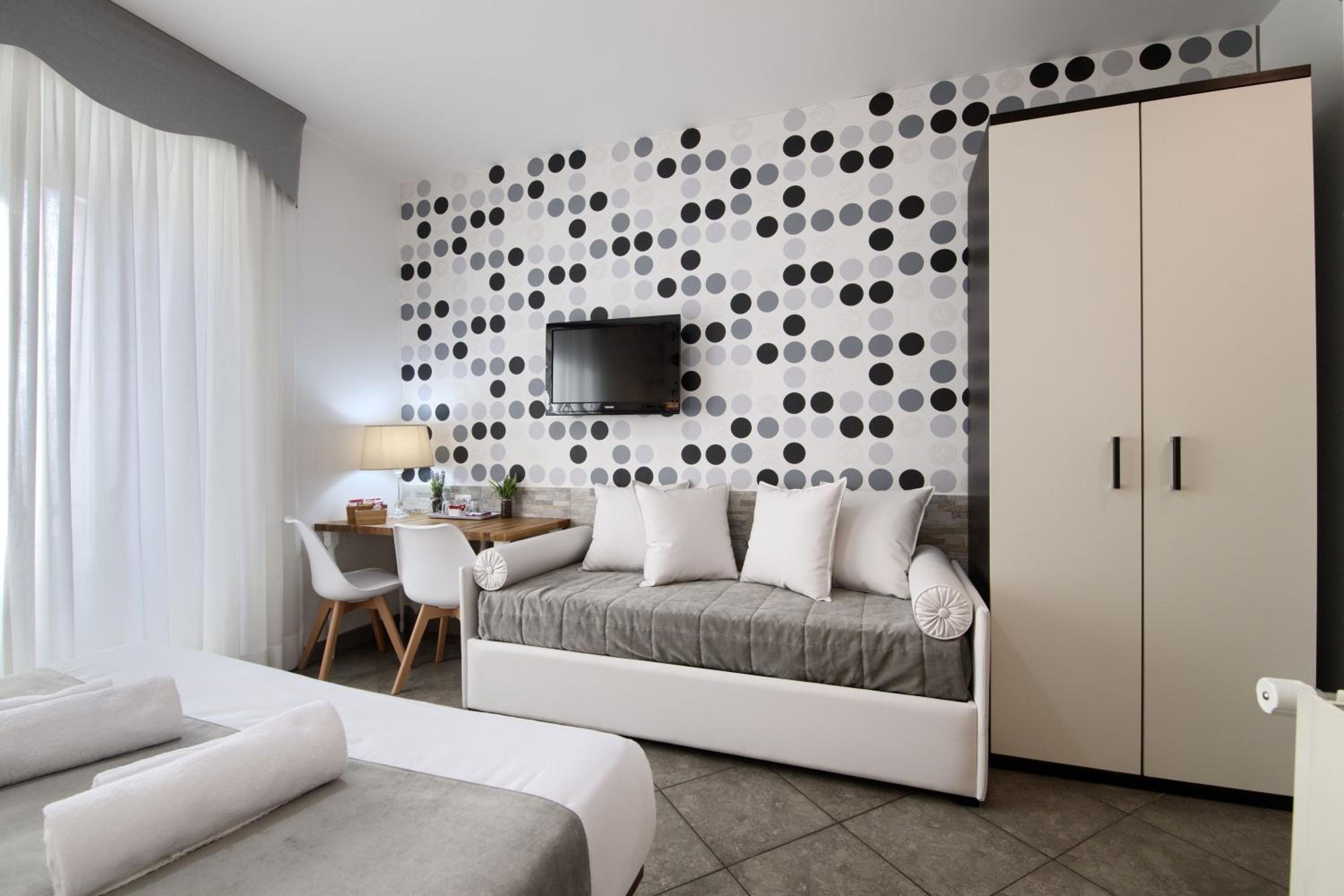 Domus Pietro Inn 23/27
