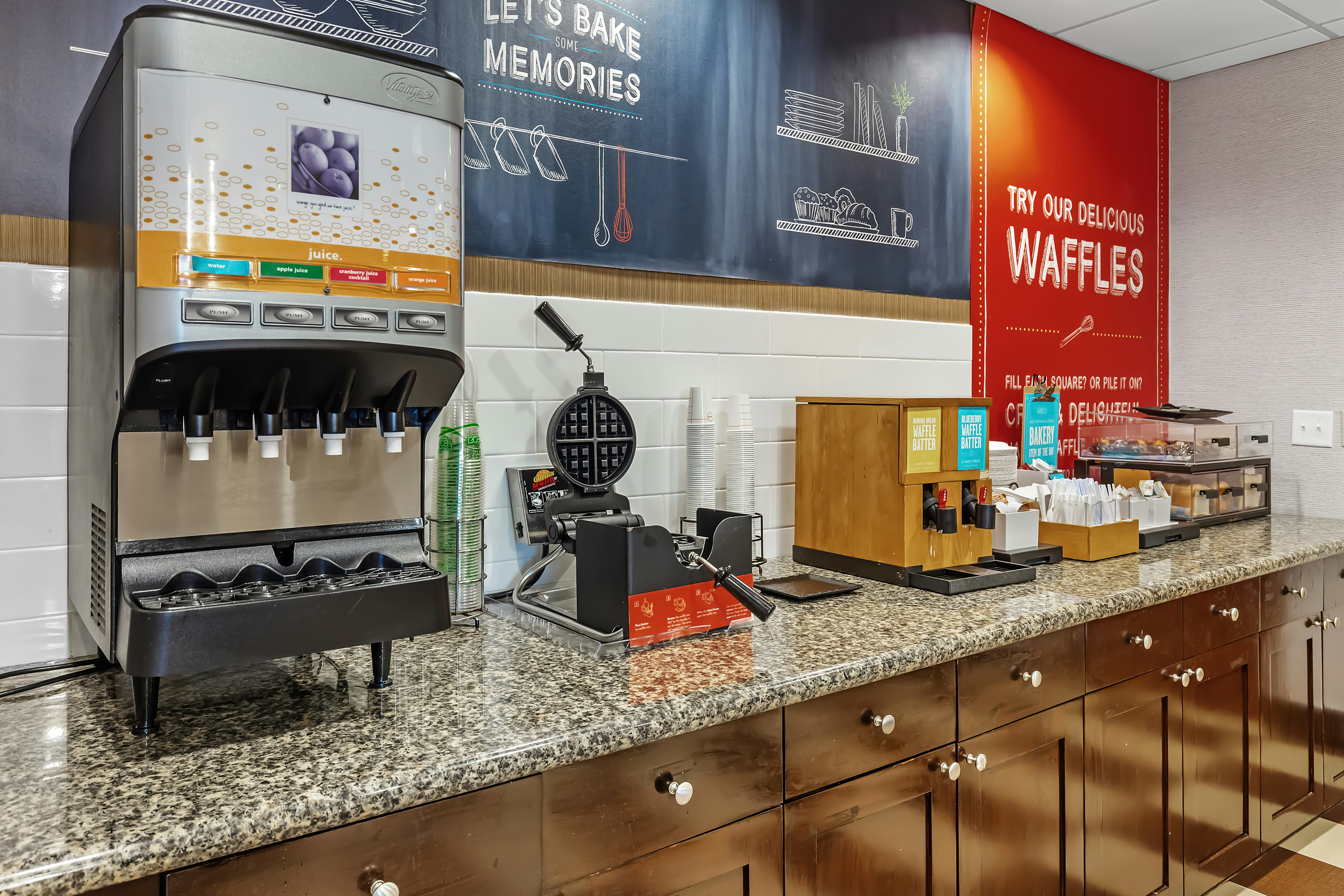 Hampton Inn Atmore 26/52