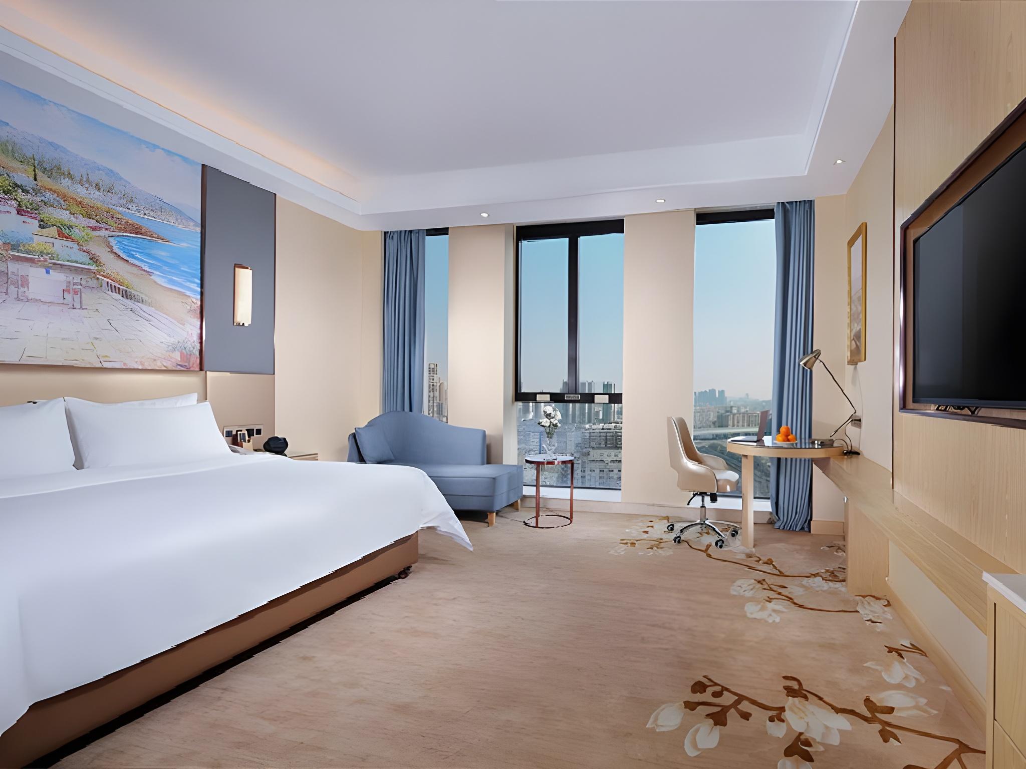 Vienna International Hotel (Chongqing Changshou High-speed Railway Station) 29/48