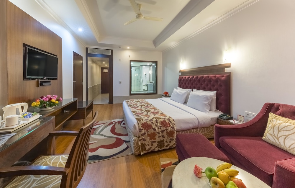 The Hhi Bhubaneswar 17/31