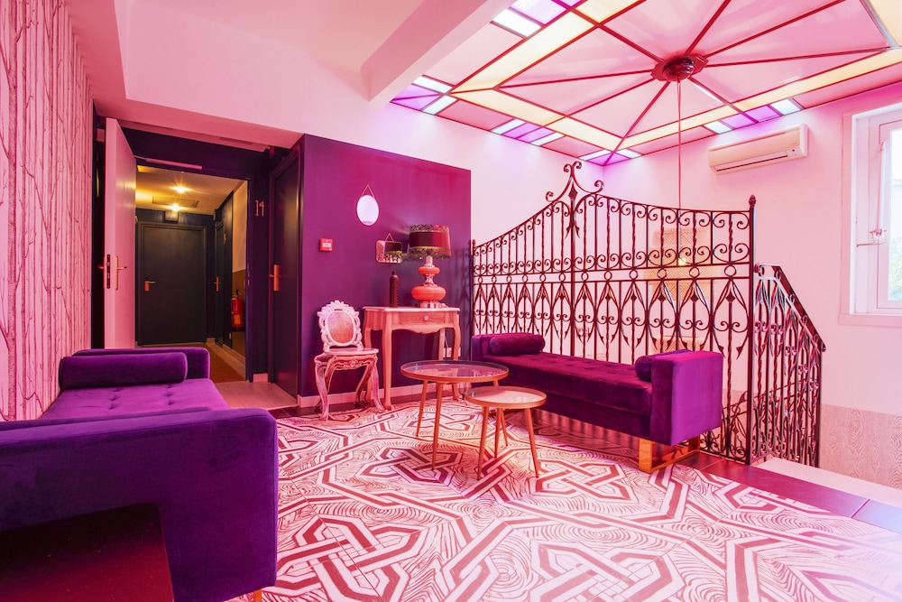Hotel Mademoiselle 33/50