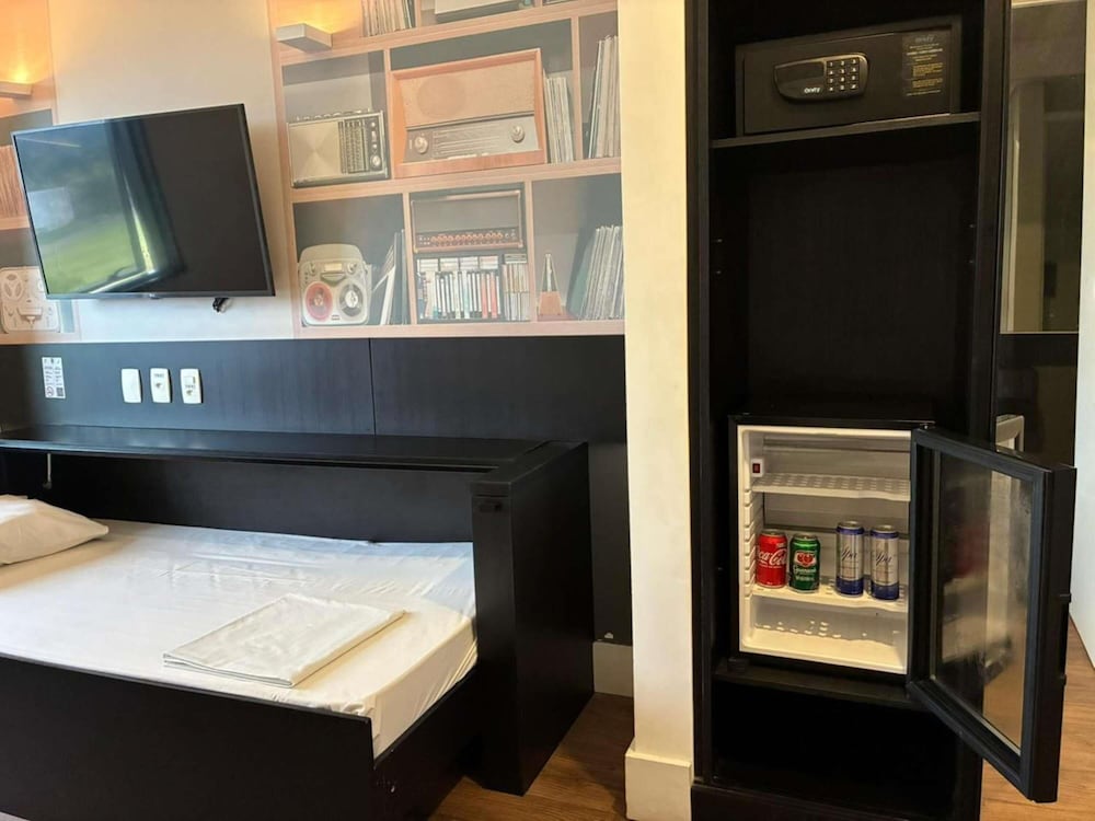 Ibis Styles Taubate 11/72