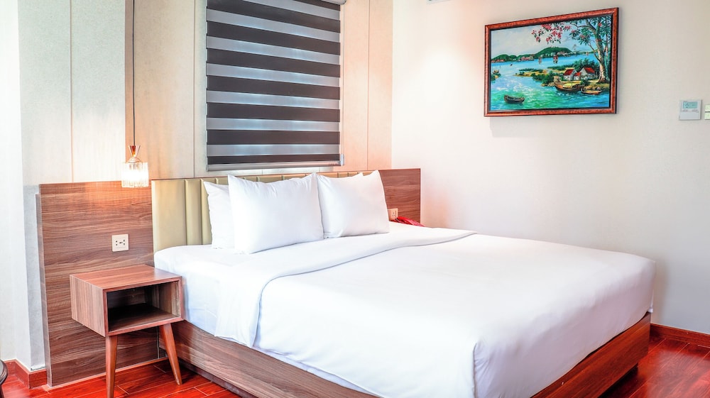 Bon Ami Hotel 30/71