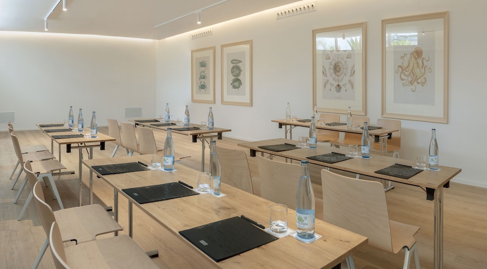 H10 Porto Poniente 42/50