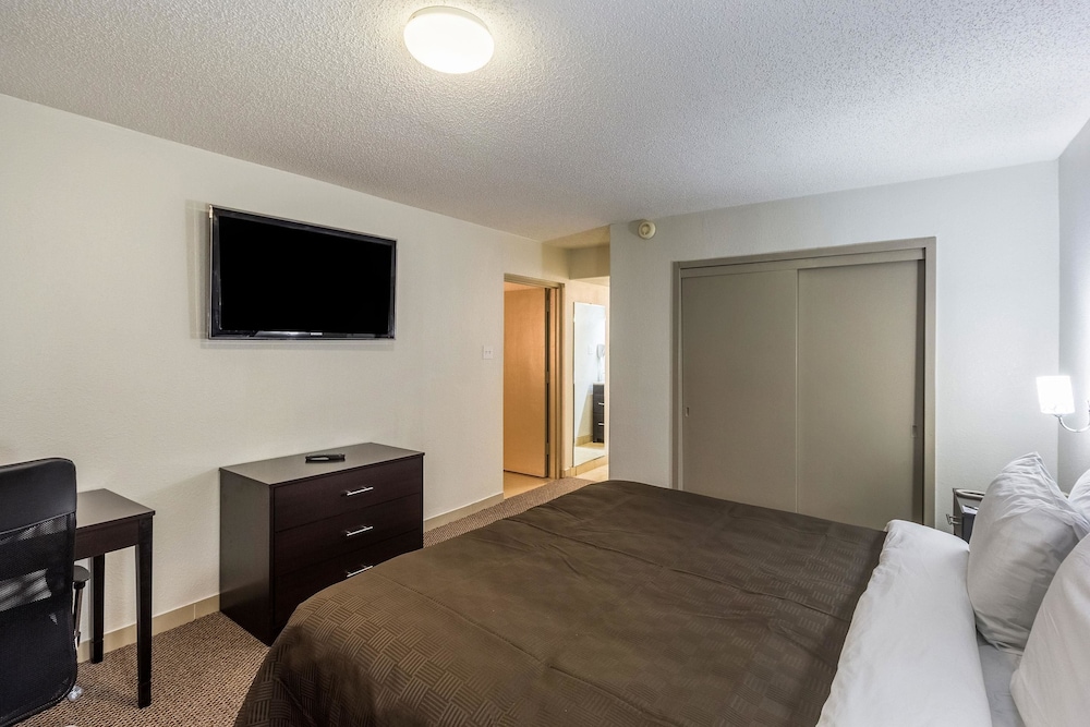 Clarion Inn Near McAllen Airport 11/44