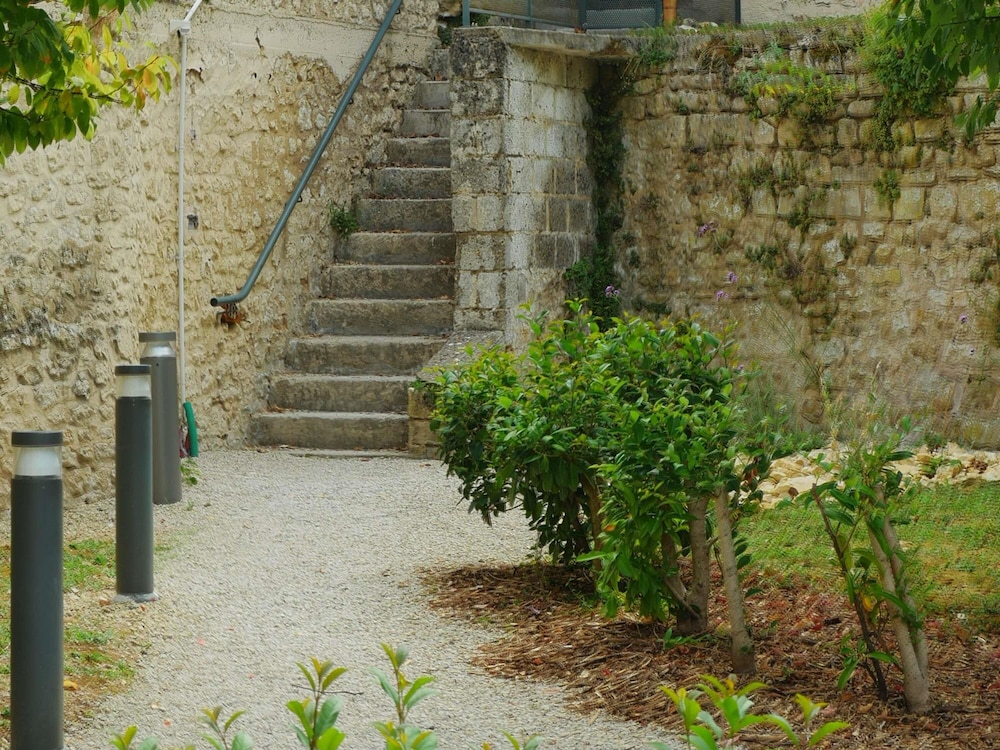 Aparthotel Adagio Access Poitiers 66/69