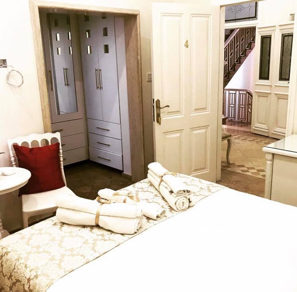 Lord's Residence Boutique Hotel 27/75