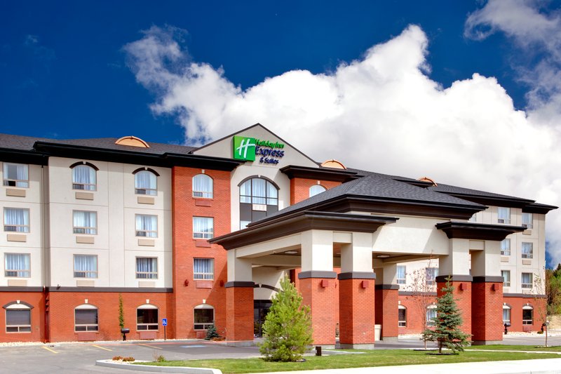 Holiday Inn Express Hotel Suites Whitecourt Southeast 4/78