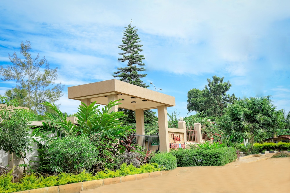 Hotel 7 Seasons Entebbe 6/55