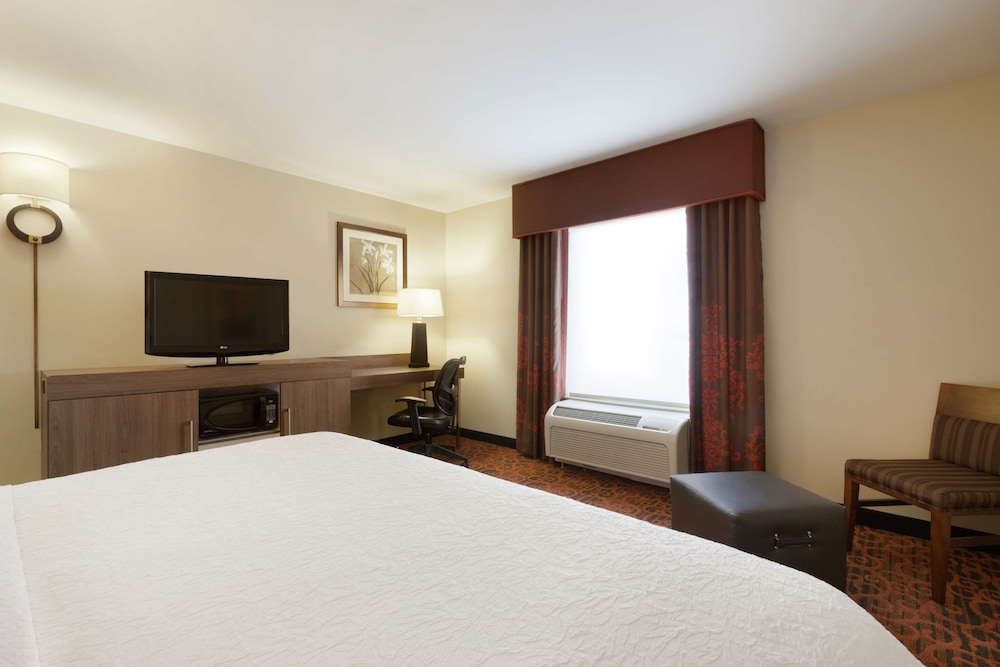 Hampton Inn Wichita Falls Sikes Senter Mall 7/36