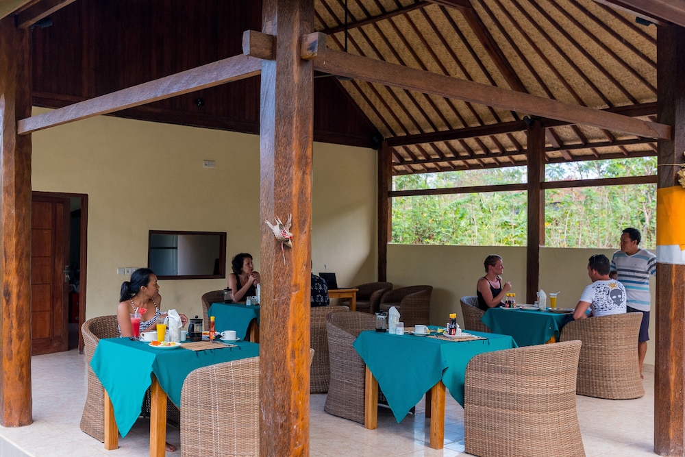 Royal Retreat Villa's Lembongan 38/63