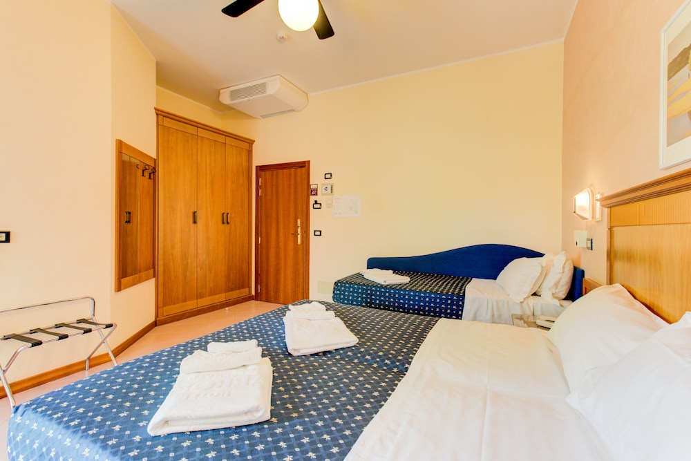 Hotel Verona 24/68