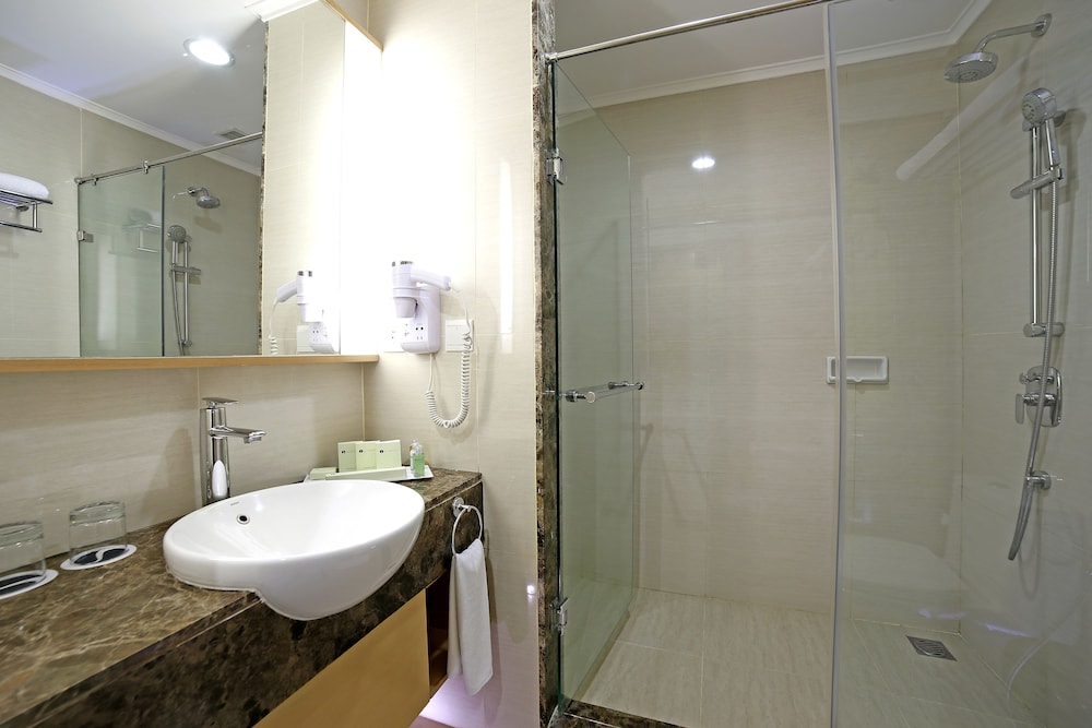 All Sedayu Hotel Kelapa Gading 65/65