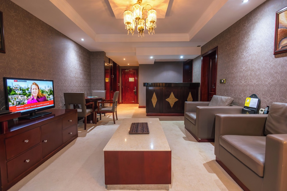 Grand Legacy Hotel 46/70