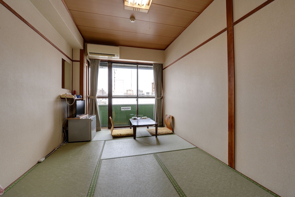 Hotel Oumiya 23/66