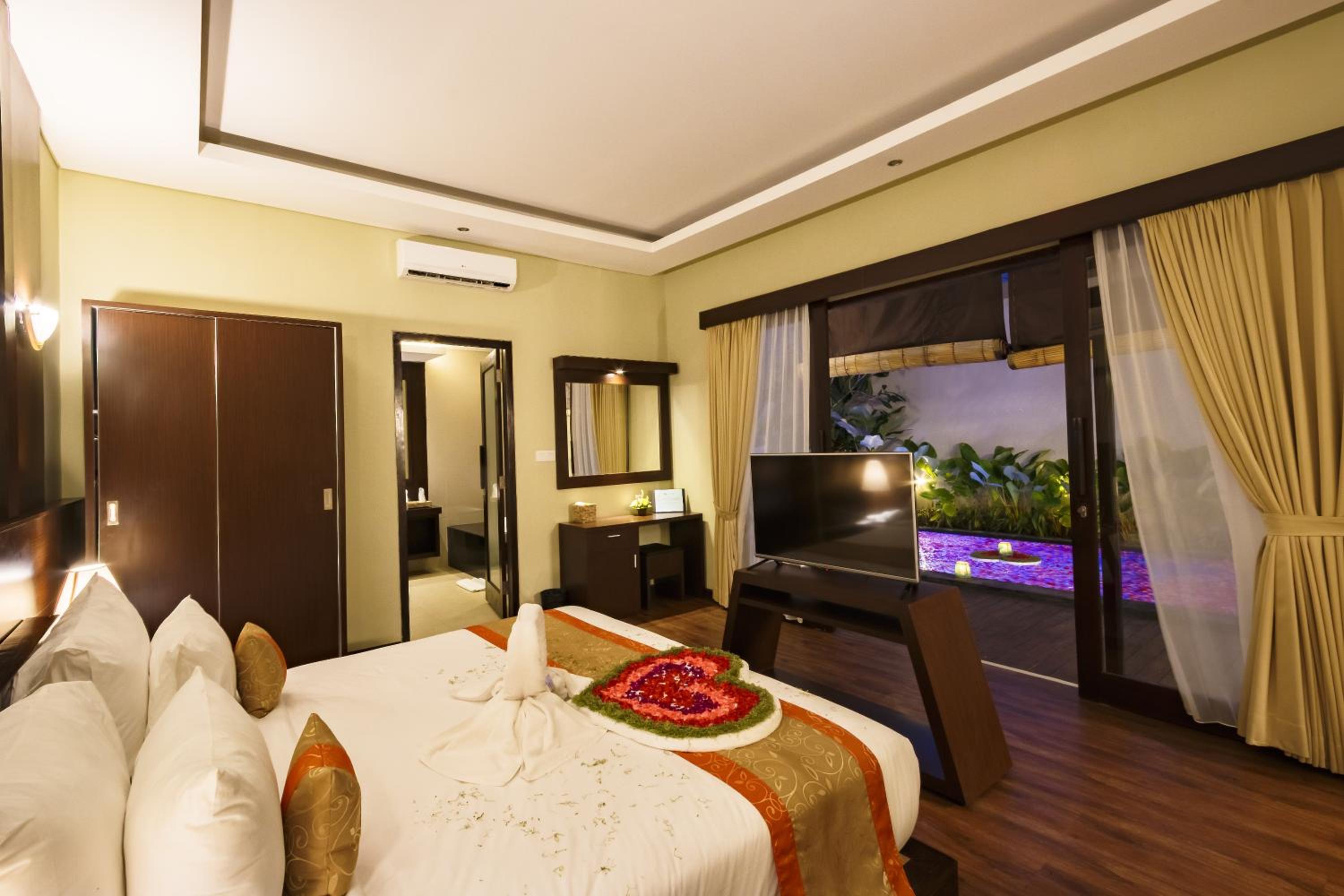 1 Bedroom, Pool, Villa