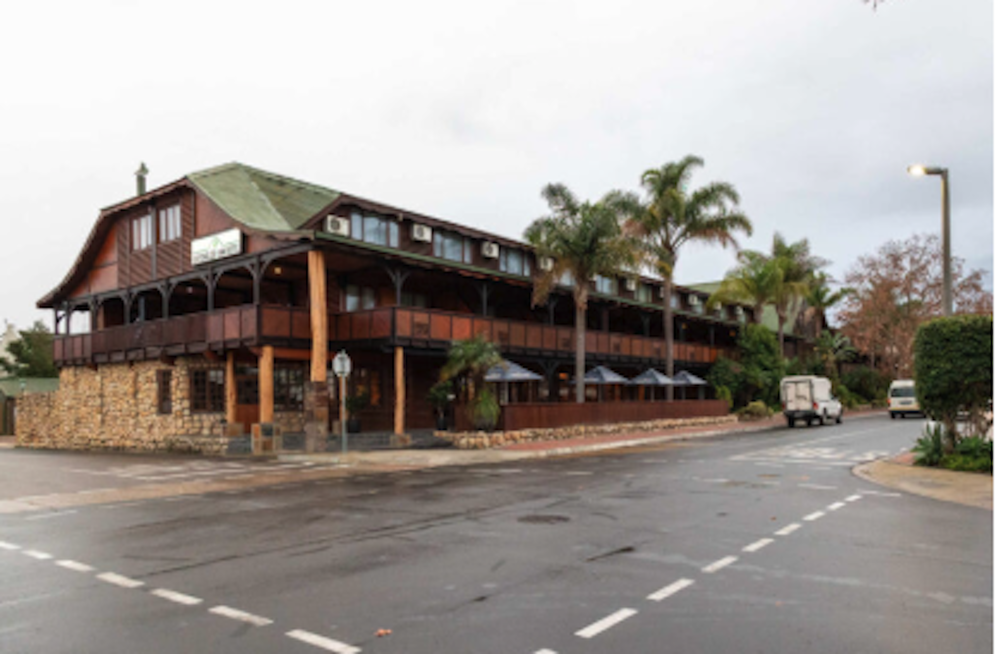 Knysna Log Inn 1/25