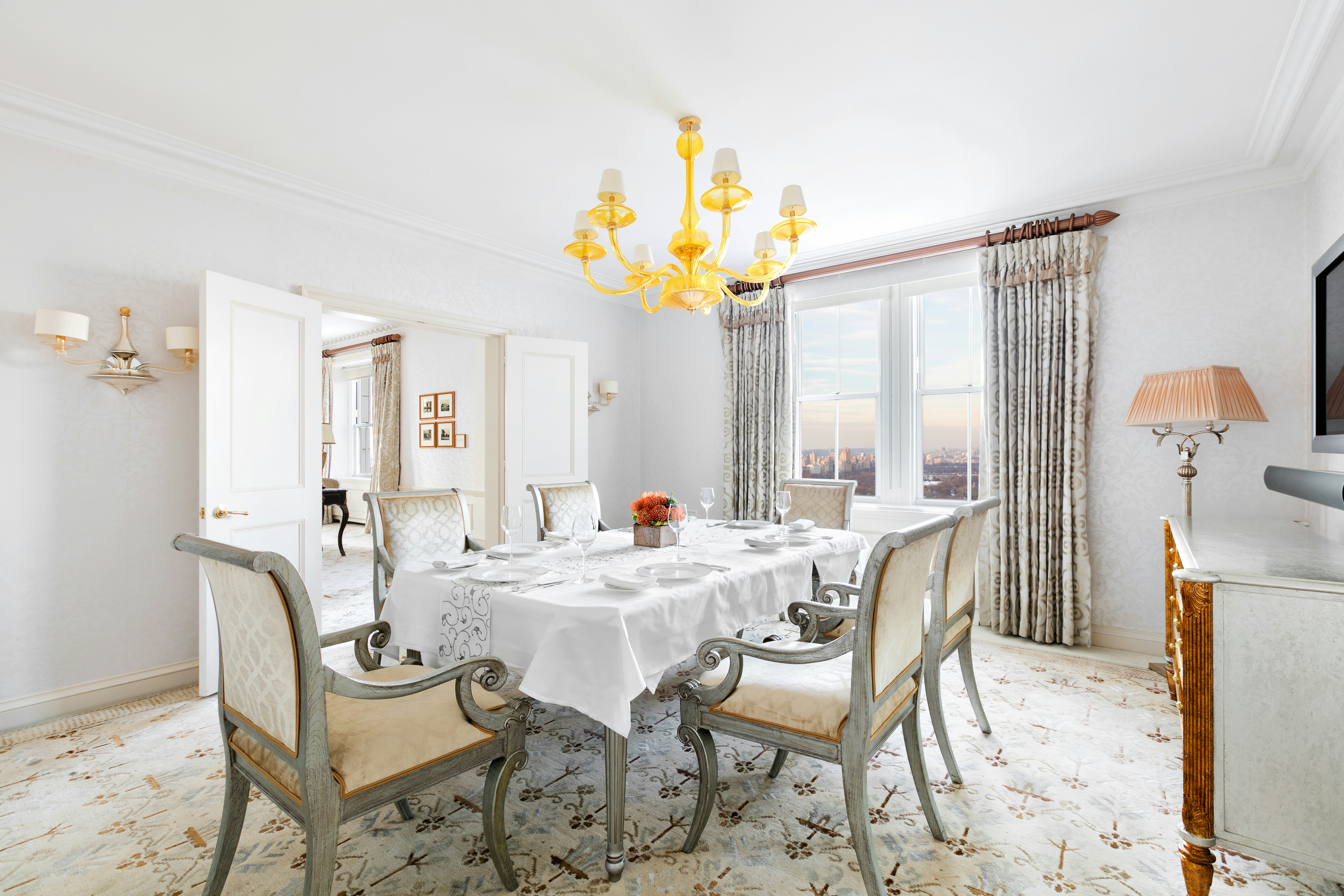 The Pierre A Taj Hotel New York 62/76