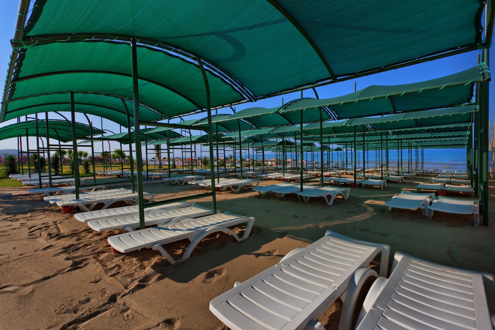 Telatiye Resort Hotel 23/64