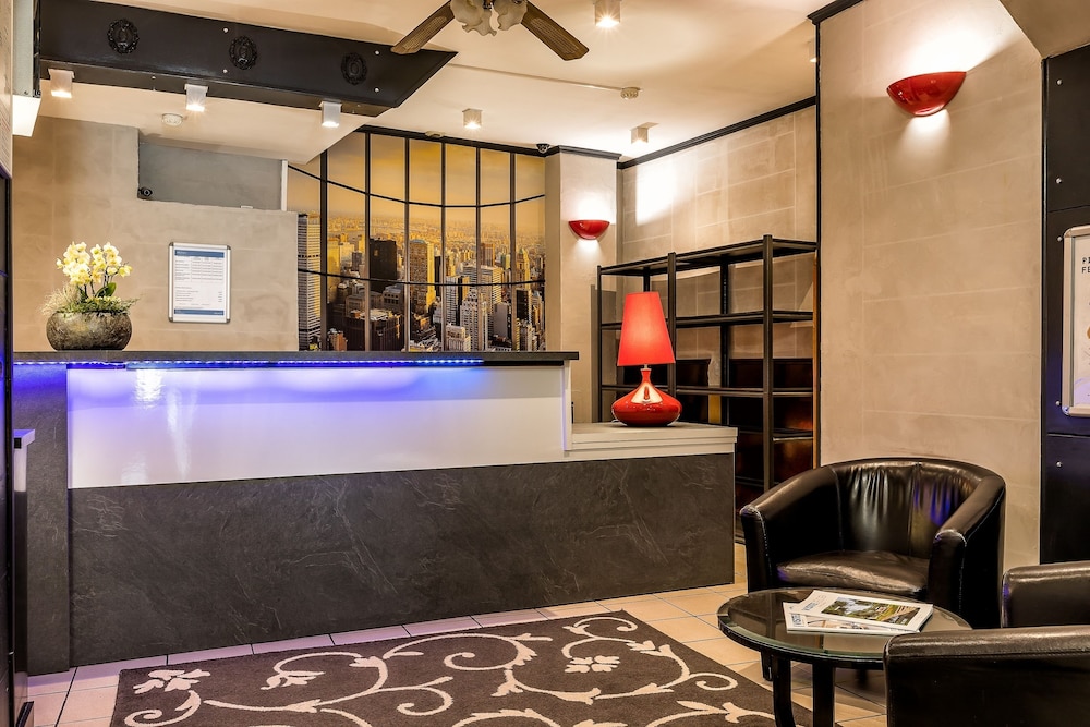 Rosa Hotel 4/60