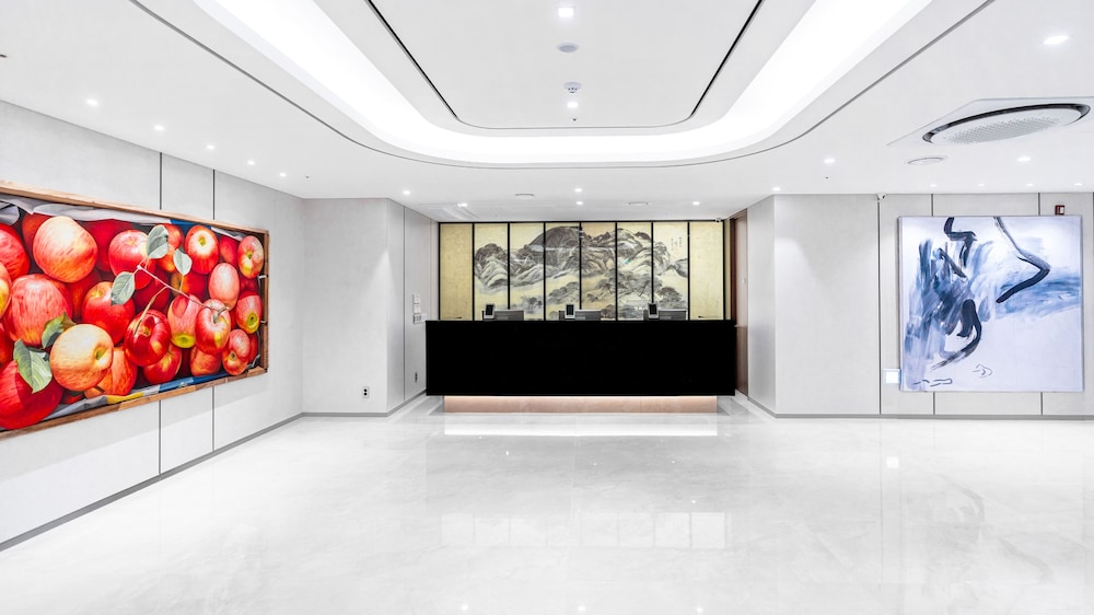 The Prima Hotel Jongno 9/57