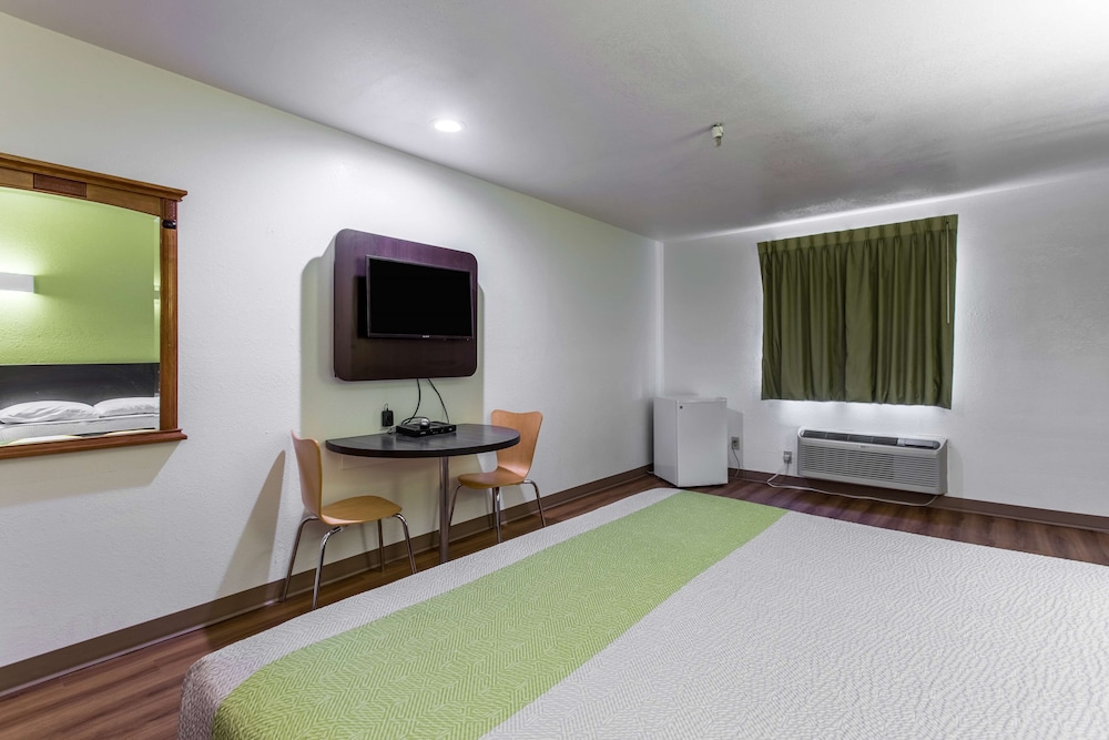 Motel6 Moriarty, NM 41/60