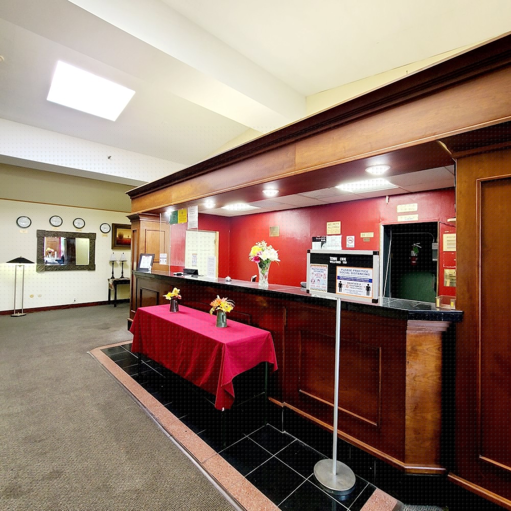 Town Inn 5/40