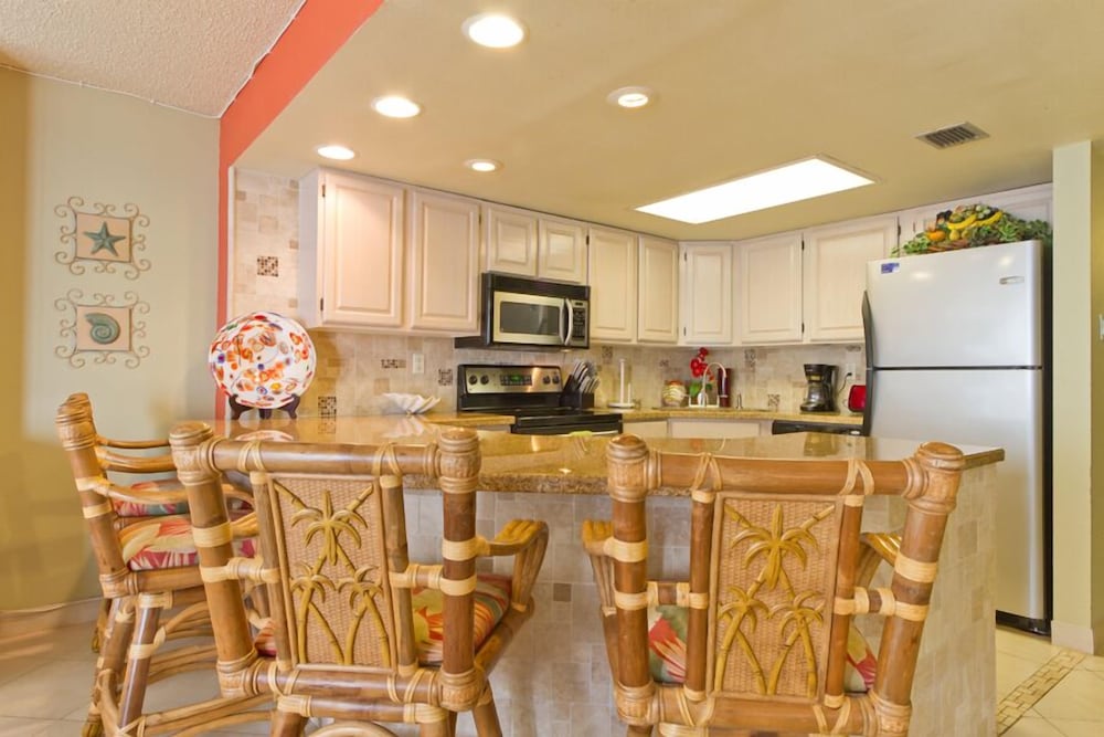 Sea Vista by South Padre Condo Rentals 28/50