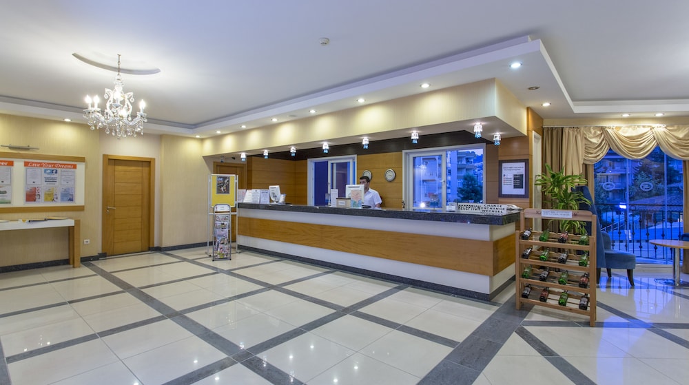 Villa Sunflower Hotel 7/50