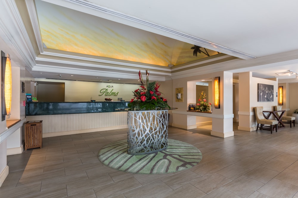 AQUA PALMS WAIKIKI 12/41