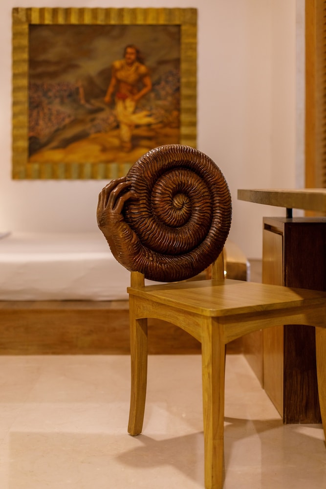 Hotel Le Sutra Hotel, Khar, Mumbai 11/60