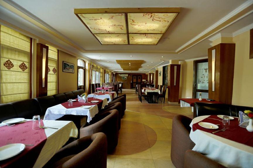 Hotel Hot Spring Therme & Spa 38/55