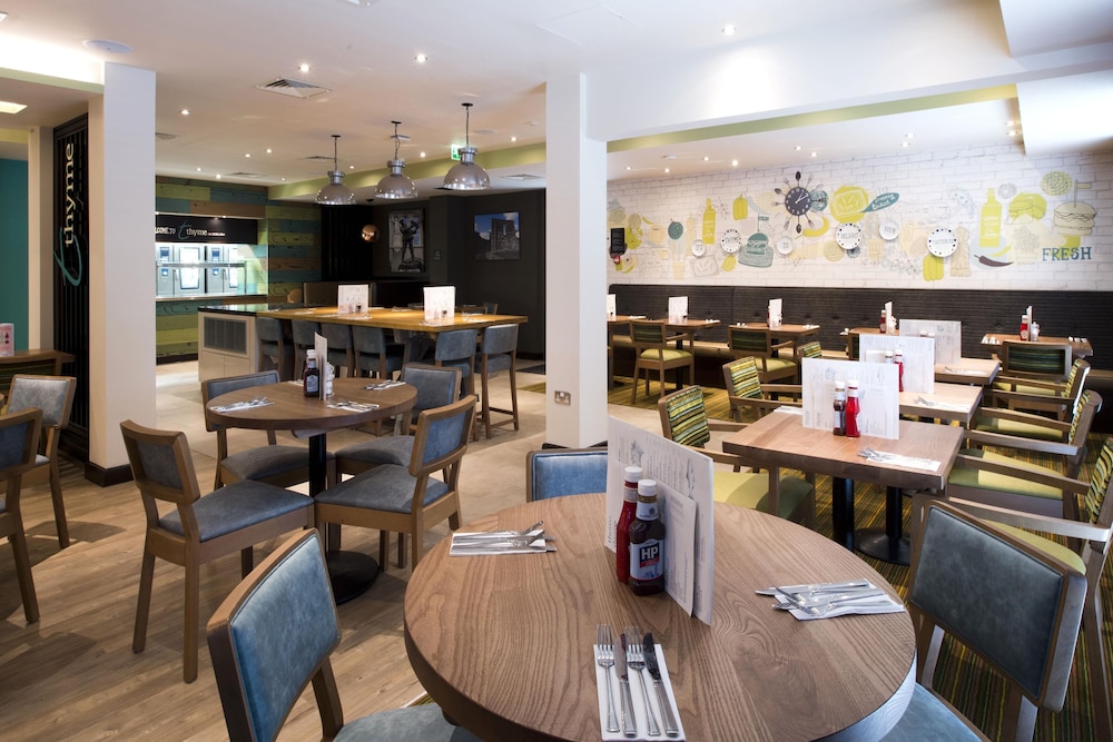 Premier Inn Monmouth 20/33