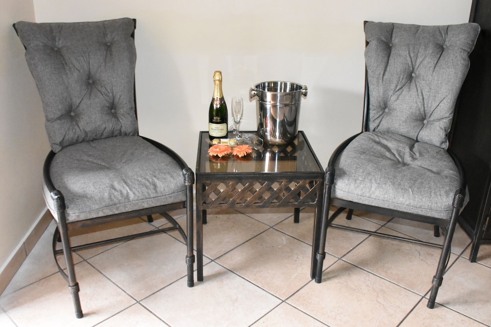Batter Boys Boutique Hotel 23/50