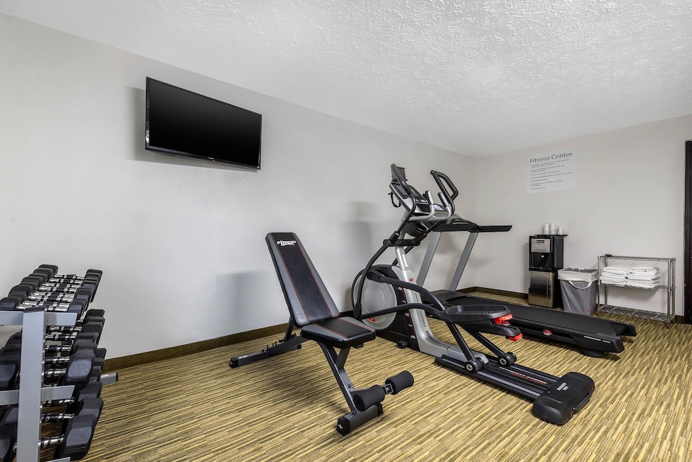 Quality Inn Coraopolis - Pittsburgh Airport 15/32