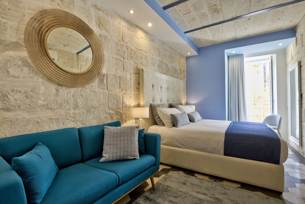 Barrakka Suites 29/50
