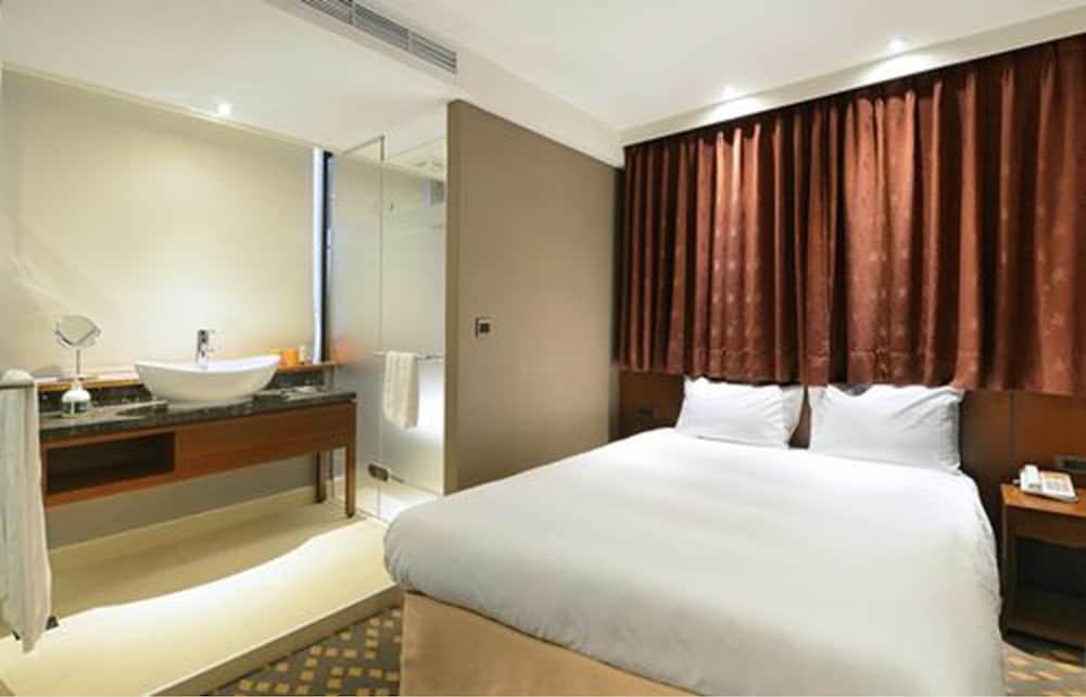 Orange Hotel Linsen Taipei 7/26