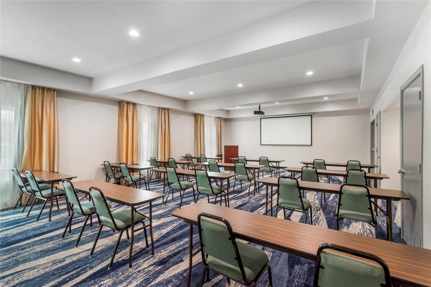 Comfort Inn Suites Fm1960 Champions 45/55