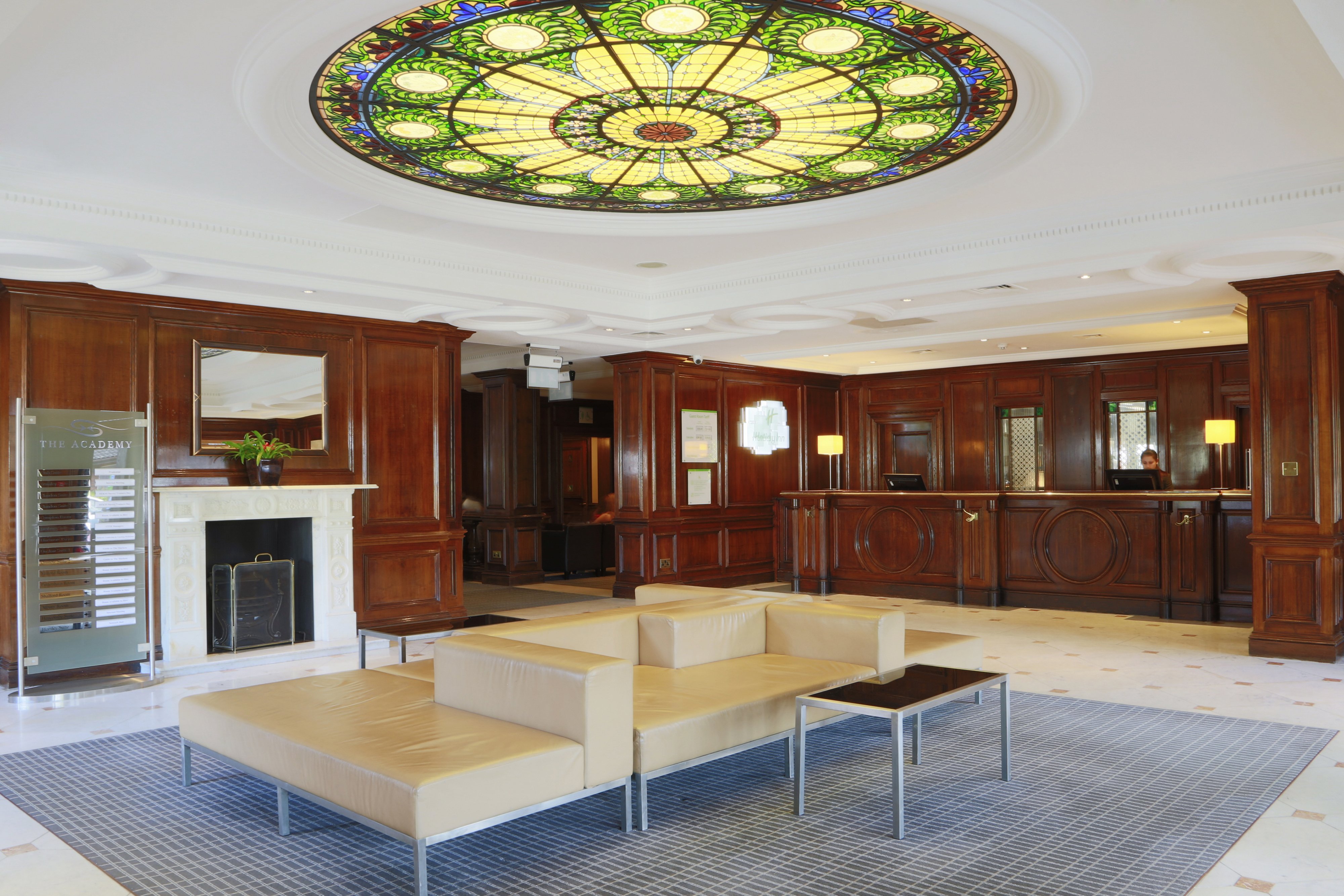 Holiday Inn Guildford 16/71