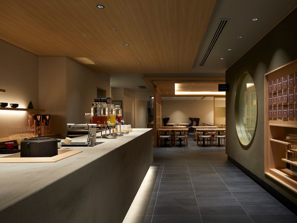 Agora Kyoto Karasuma 4/50