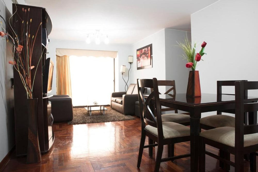 Inkari Apart Hotel 40/55