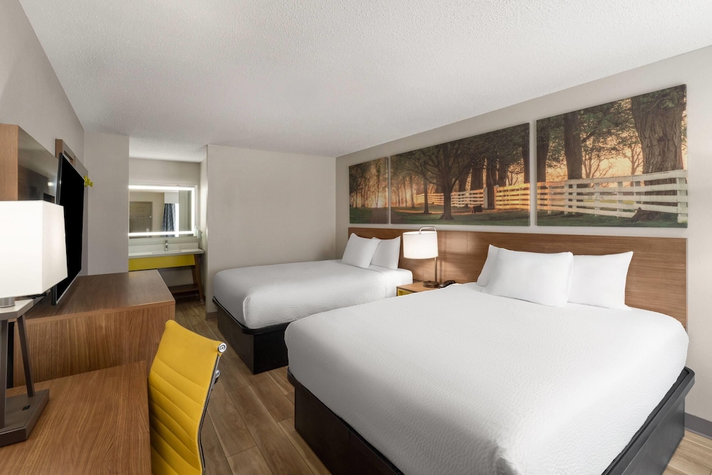 Days Inn by Wyndham Clanton, AL 22/40