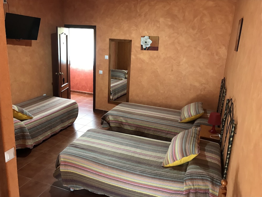 Hostal Restaurante El Mero 22/34