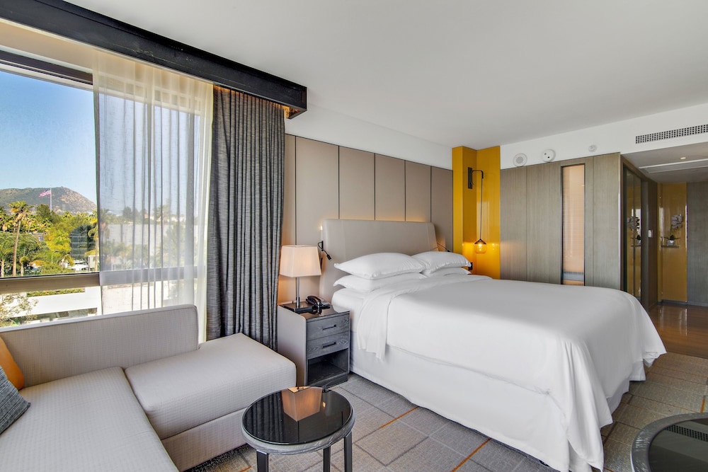 Sheraton Universal Hotel 14/33